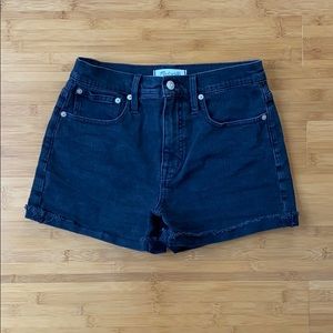 Madewell: High rise jean shorts - black wash